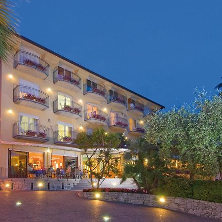 Hotel Galvani Torri Del Benaco Ngoại thất bức ảnh