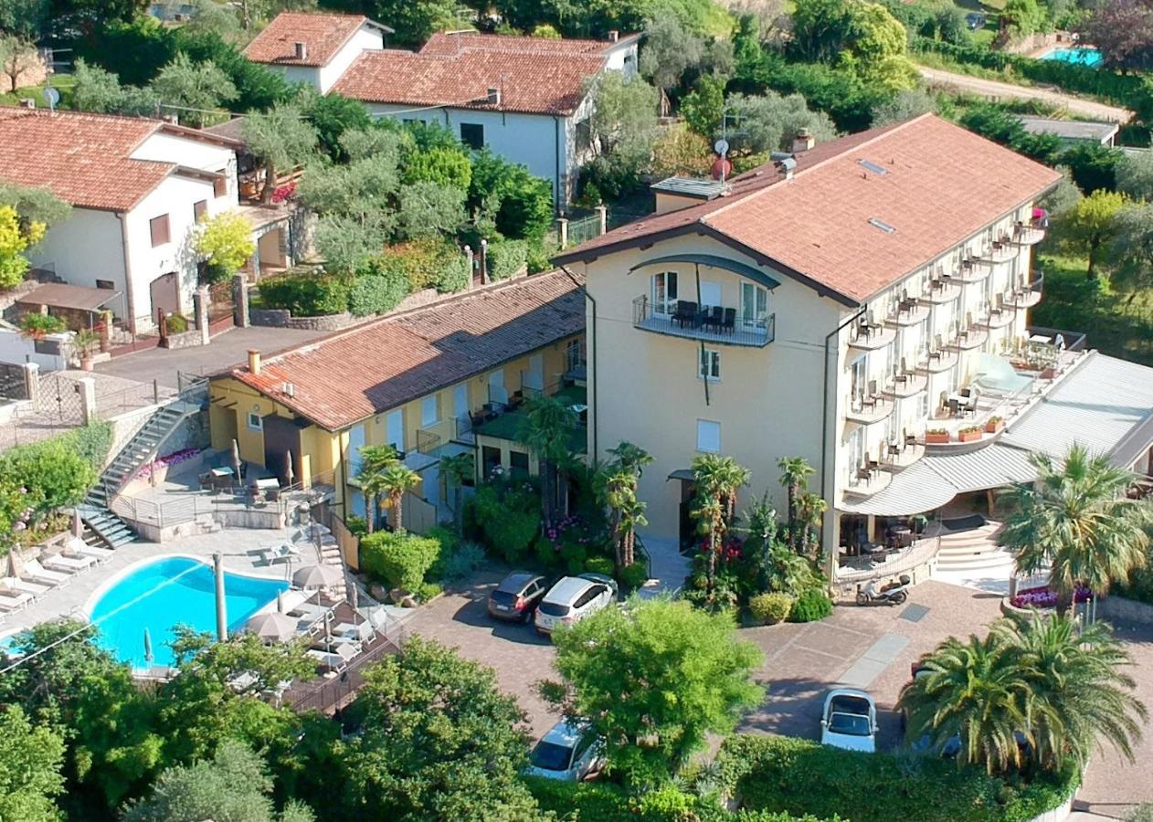 Hotel Galvani Torri Del Benaco Ngoại thất bức ảnh