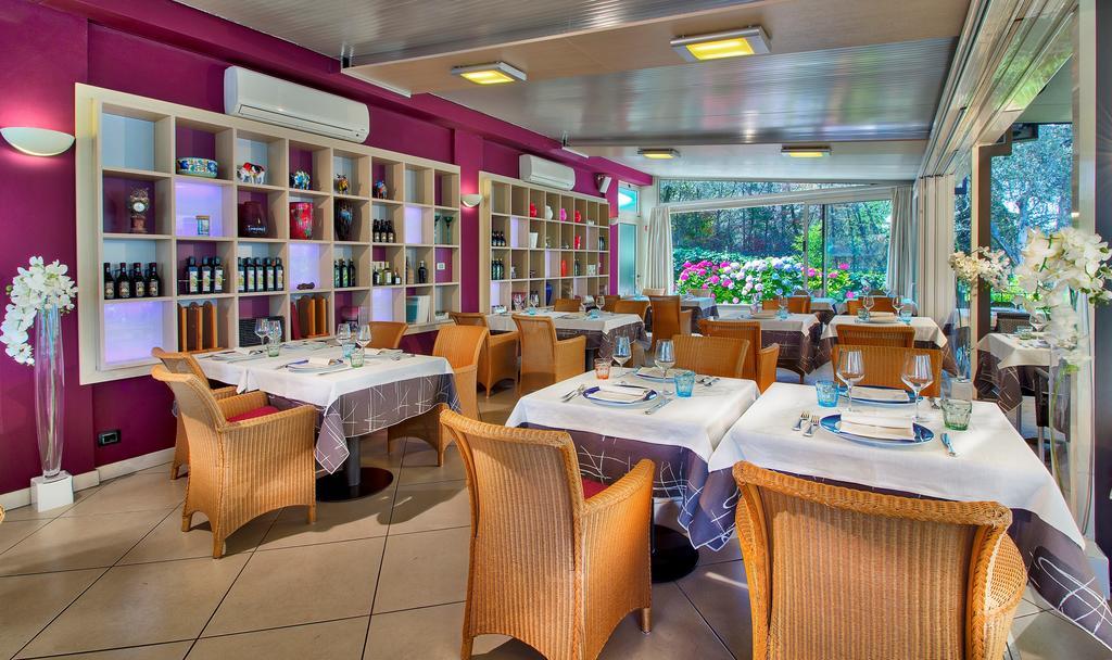 Hotel Galvani Torri Del Benaco Ngoại thất bức ảnh